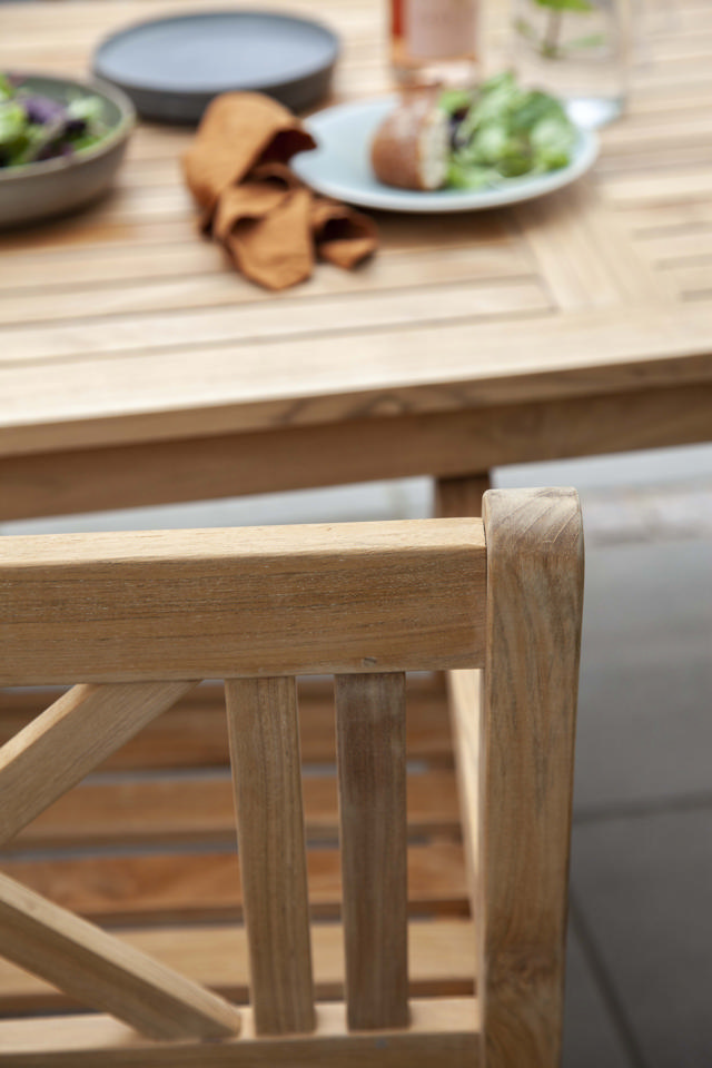 Rosenborg sæt - tre-personers bænk, to stole & bord - teak