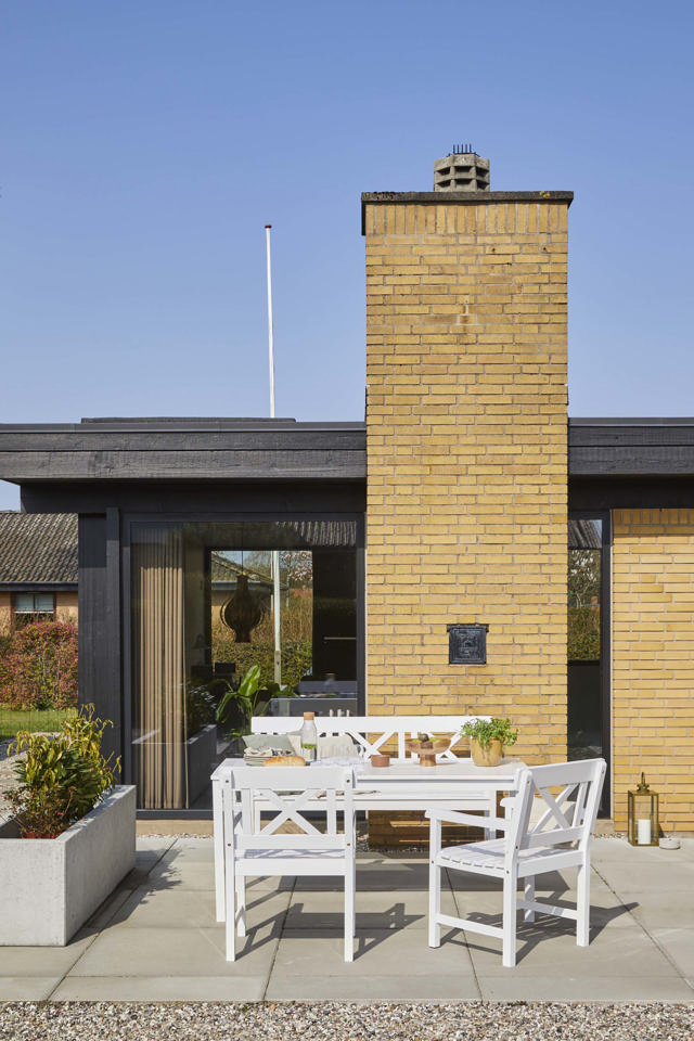 Sofiero sæt - tre-personers bænk, to stole & bord - hvidt