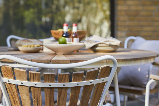 Ellen bord - hvidt Ø130